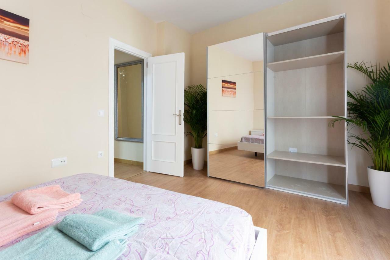 מאלגה Flamingo Apartment מראה חיצוני תמונה